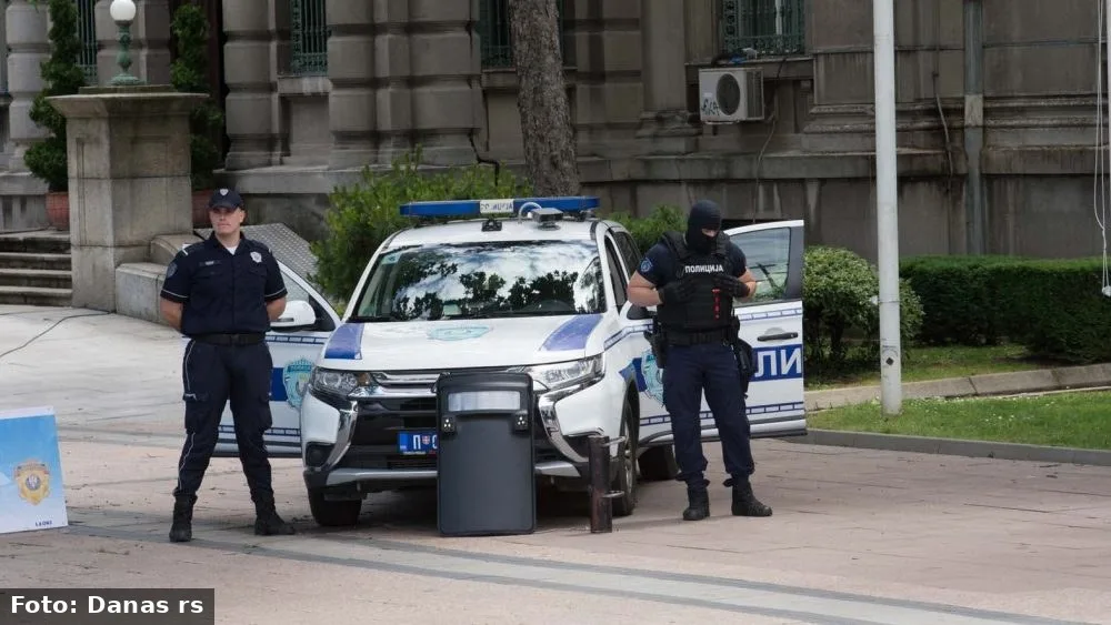 Policija: Uhapšen osumnjičeni da je povredio deset osoba, uglavnom policajaca